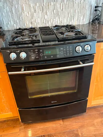 Jennair Dual Fuel Range, View more