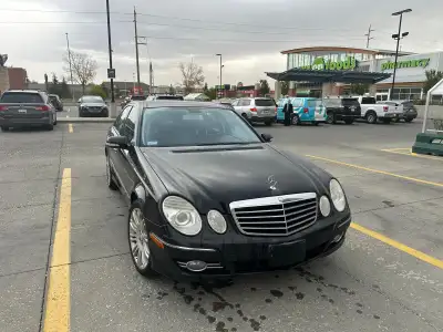 Stunning 2008 Mercedes Benz E350 4MATIC - LOW KMS – 2nd OWNER VIN: WDBUF87X78B**099 Selling my very...