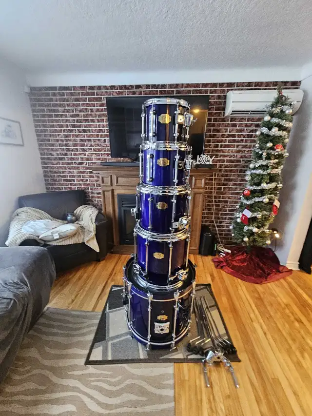Premier Signia Drum shell kit for sale in Drums & Percussion in North Bay - Image 2