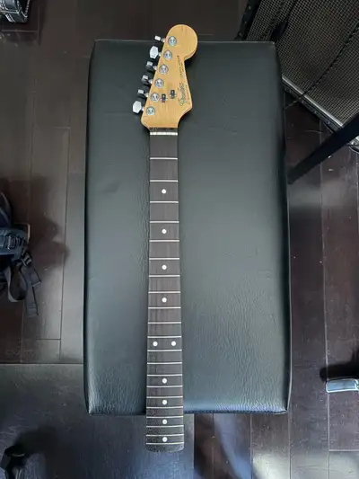 Late 80s MIJ stratocaster neck (E-Series). Belonging to a ST-362V stratocaster. Was on a parts caste...