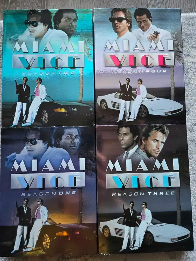 MIAMI VICE - dvds