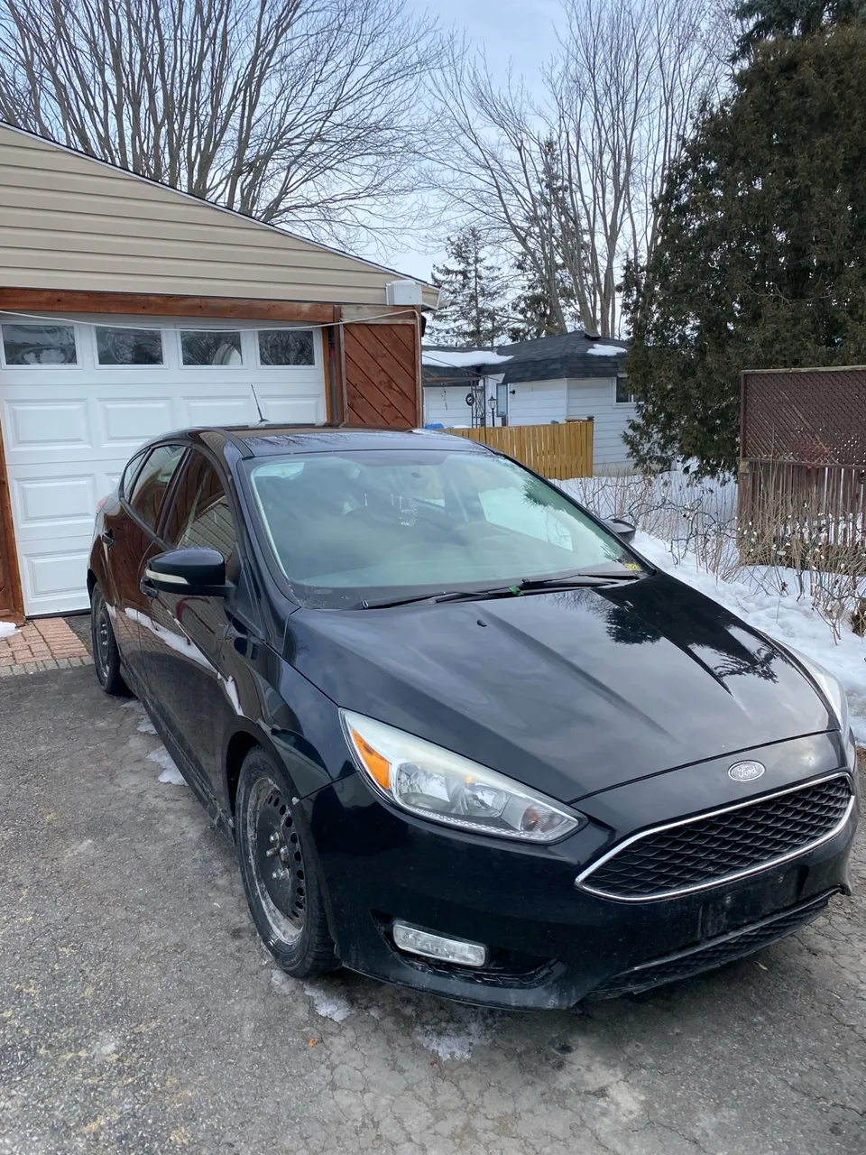 Ford Focus SE For Parts