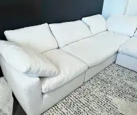Brand New Condition 5 Piece Cloud Couch Dupe  