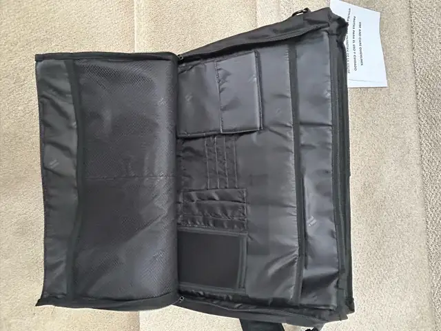 Laptop case in Laptop Accessories in Ottawa - Image 5