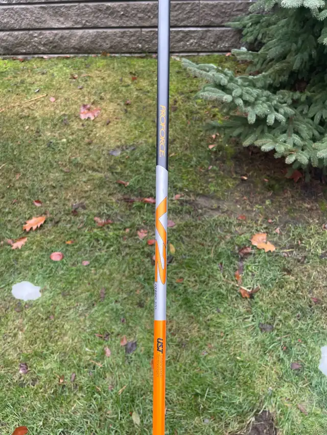 Titleist H1 Hybrid in Golf in Ottawa - Image 5