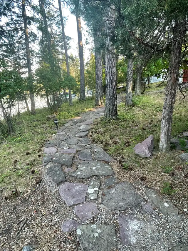 Lakefront Cabin with Stunning Lake & Mtn Views!  A Rare Gem! in British Columbia in Canada - Image 16