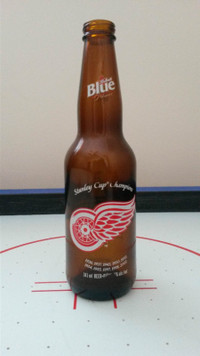 Detroit Red Wings Beer Bottle