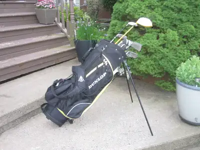 Men's Right Hand 13-pc Golf Clubs Set (Wilson Blueridge/Staff), View more