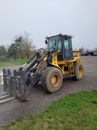 John Deere loader tc44h 2002