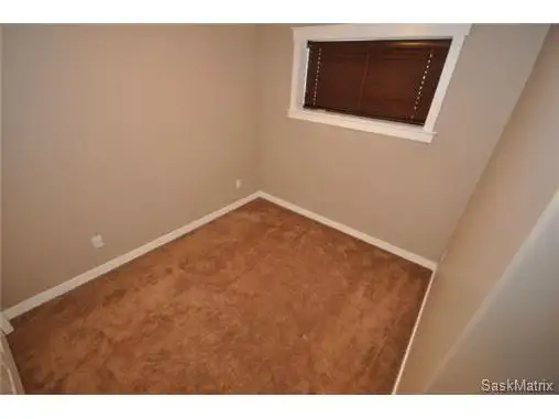 2 Bedroom Harbour Landing Basement Duplex in Long Term Rentals in Regina - Image 11