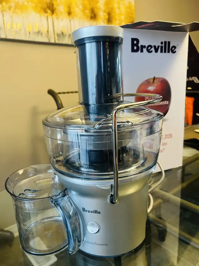 NEW Breville Juice Fountain Compact Centrifugal Juicer - Silver in Processors, Blenders & Juicers in Mississauga / Peel Region - Image 7