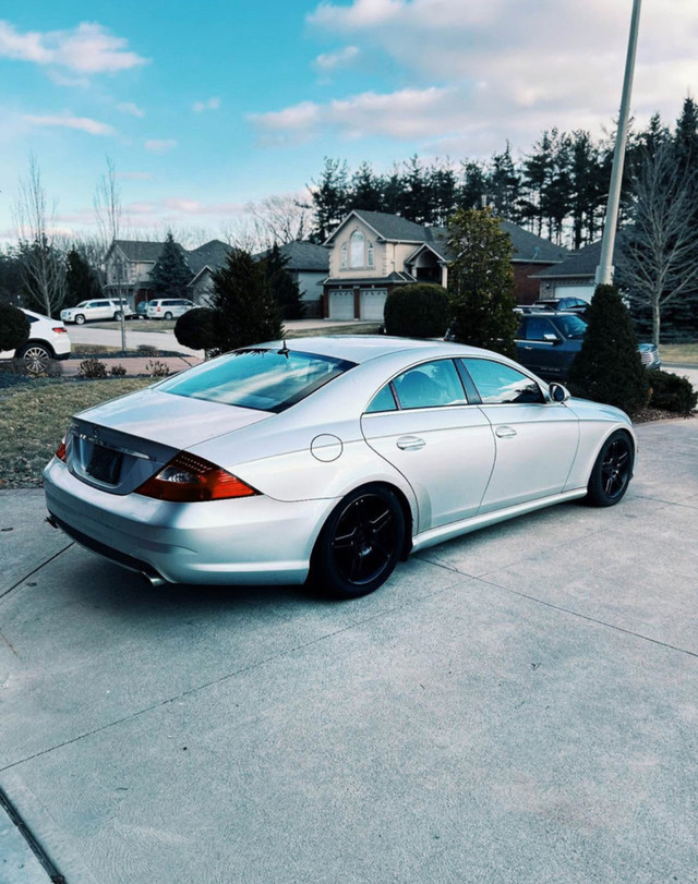 2006 Mercedes Benz cls 500 in Cars & Trucks in Windsor Region - Image 3