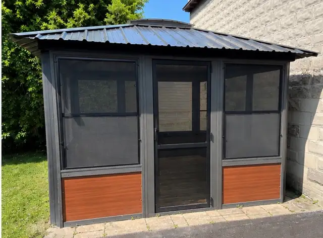 Beachcomber Spa 350 + Enclosed Gazebo 11’ × 11’