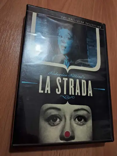 LIKE NEW. DVDS AND BOOKLET.