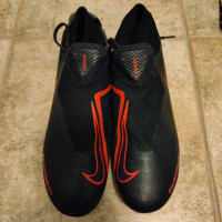 Soccer Cleats men's 8