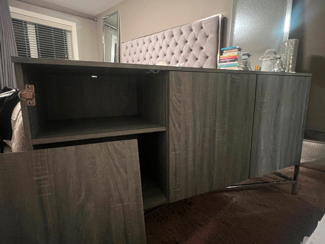 TV console/ Dresser in TV Tables & Entertainment Units in St. Albert