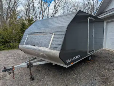 Avalanche trailer 2019 13 ft model 13 ft of usable interior floor length. 14 tie downs Ski Guides an...