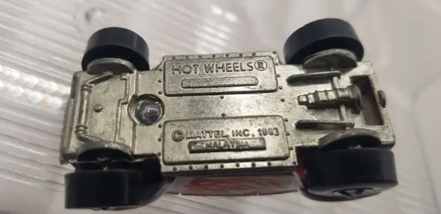 Vintage  Hot Wheels VW  BAJA BUG  Blackwalls in Toys & Games in Winnipeg - Image 5