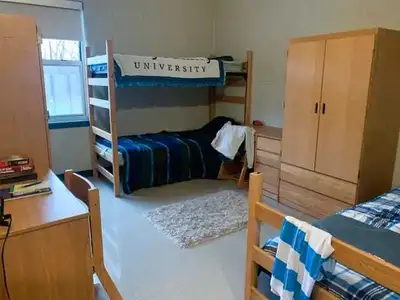 Affordable 4-Bed Dorm Room in Midtown Toronto – All Inclusive! RENT INCLUDES DINNER EACH DAYLocation...