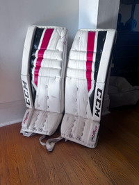 CCM ExtremeFlex goalie pads 32”+1”