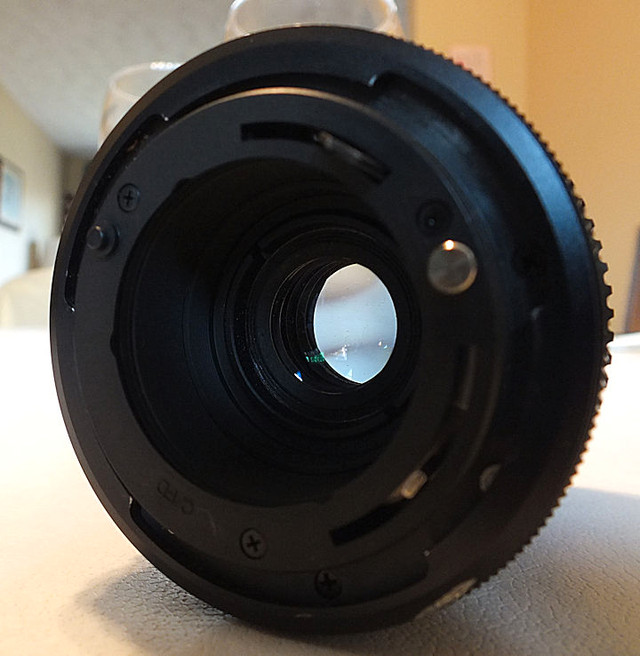 RMC Tokina 28-70mm Canon Film mount zoom lens. in Cameras & Camcorders in St. Catharines - Image 3