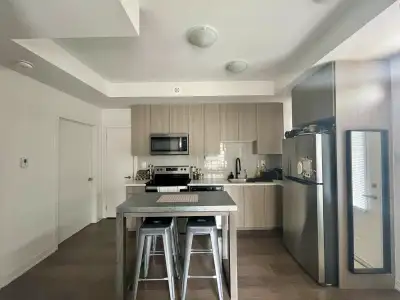 1bd 1bath 1parking condo townhouse for rent