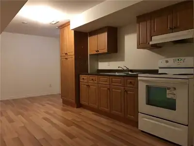 Basement for Rent (Hurontario x Eglinton) area Available from January1st Suitable for single or a co...