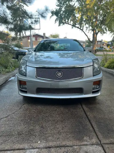 2004 cts-v. No rust. New differential. New clutch and flywheel. 27000 non nego. No test drive.