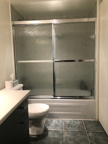 2 Bedroom / 1 Full Bathroom Condo for Sale — photo 2