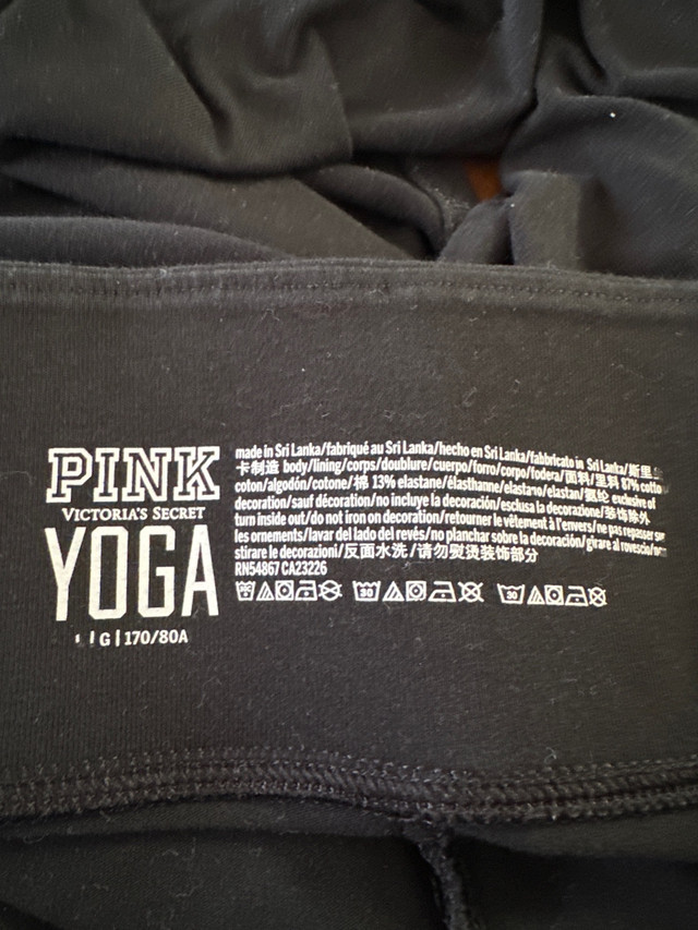 PINK yoga leggings  in Women's - Bottoms in St. Albert - Image 3