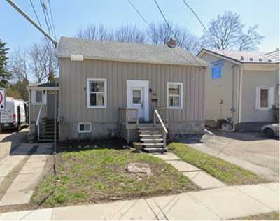 University of Guelph student housing. 1 bedroom in an all female shared house with 4 others, 3 fourt...