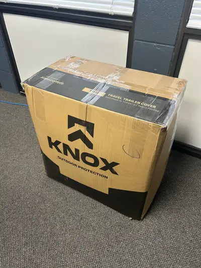 KNOX Travel Trailer T27H Cover - Brand New and still in original packaging.