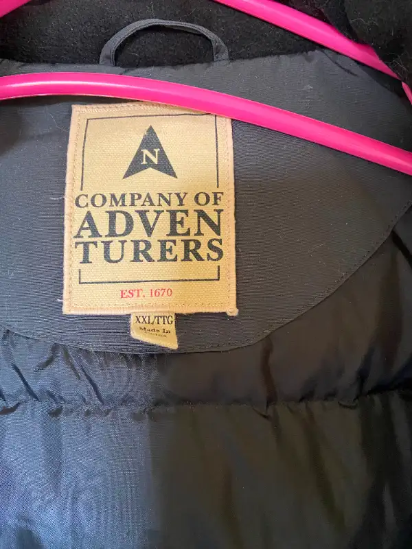 Company of Adventurers MOOSE KNUCKLES HBC Women's Down Parka in Women's - Tops & Outerwear in Oshawa / Durham Region - Image 7