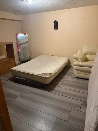 1 room is available for rent in malton near morning star. Only for girls. Just vegetarian girls can...