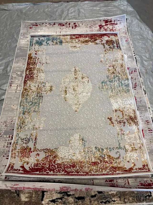 Beautiful Turkish Area Rug – 6' x 4'  in Rugs, Carpets & Runners in Ottawa - Image 5