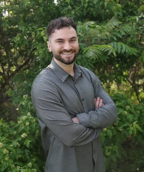 Do you want to convert more website visitors into paying clients? I'm Sam - a web designer & develop...