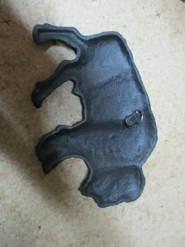 DECORATIVE CAST IRON BUFFALO BISON WALL DECOR $20. COTTAGE CABIN in Home Décor & Accents in Winnipeg - Image 3