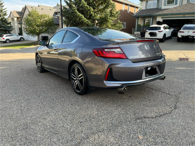 HONDA ACCORD 2017 COUPE V6 TOURING MANUAL TRANSMISSION in Cars & Trucks in Edmonton