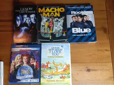 Hocus Pocus blueray dvd - 10 Rookie blue season 1 dvds - 10 WWF Macho Man dvd set - 20 Kids dvd - 5...
