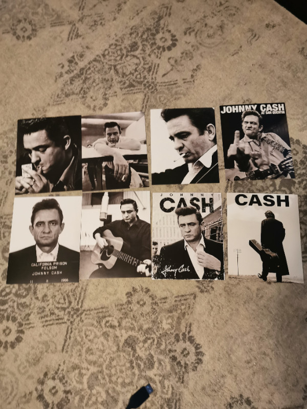 Johnny Cash pictures 8x10" in Arts & Collectibles in St. Catharines