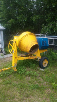 Portable Concrete Mixer