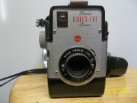 Vintage Kodak Brownie Bull's Eye and Hawkeye Cameras & Flashes
