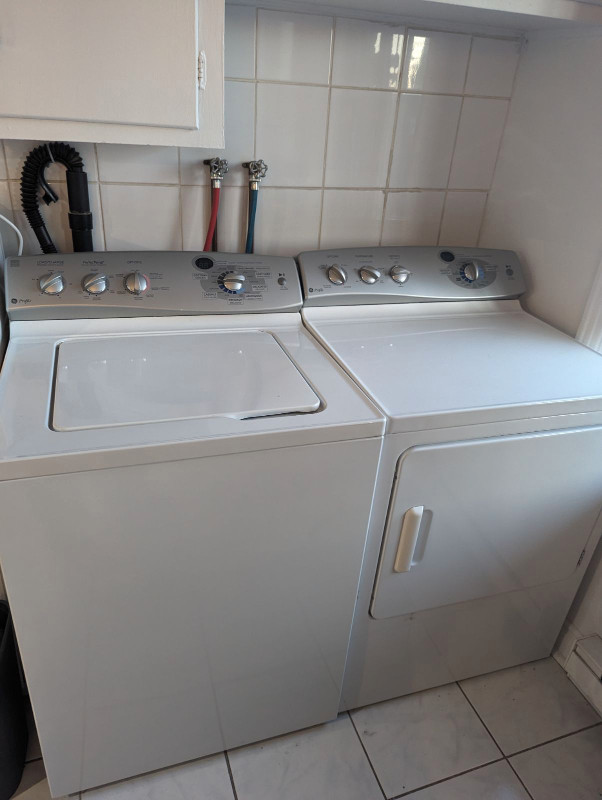 Frigo Poêle Lav/Sech Lave-vaisselle  LIVRAISON INCLUSE dans Cuisinières, fours et fourneaux  à Ville de Montréal - Image 4