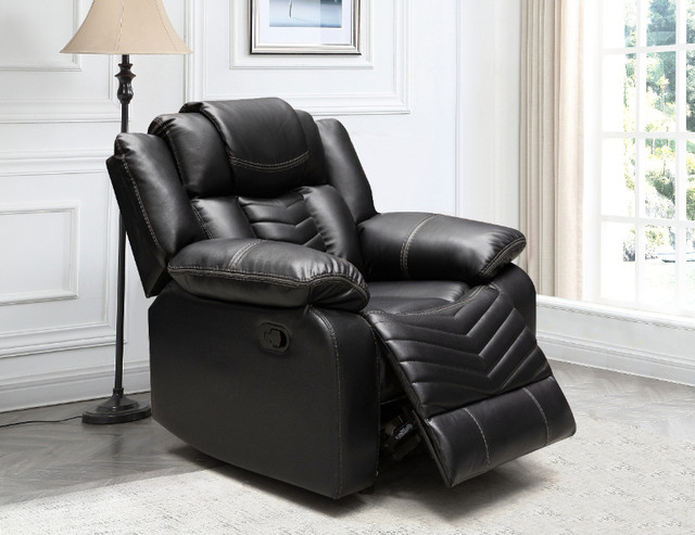 LUXURY RECLINERS - ELECTRIC - FULL SET - NO TAX!! in Chairs & Recliners in City of Toronto - Image 3