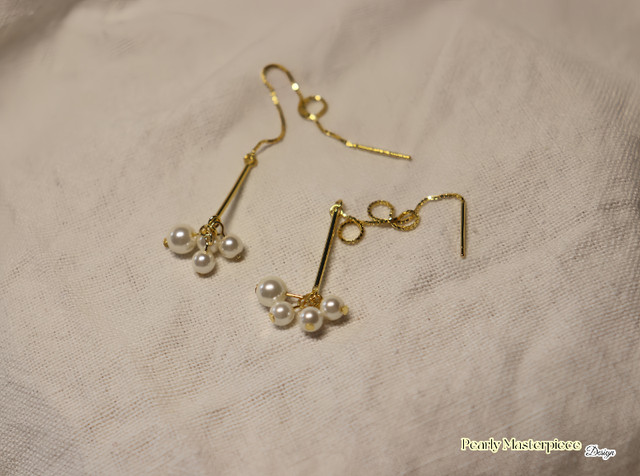Gold Pearl Drop Earrings in Jewellery & Watches in Charlottetown - Image 4