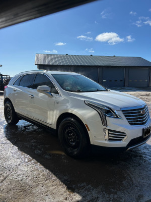 2017 Cadillac XT5 Platinum Premium 