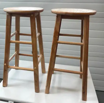 2 NEW Solid Wood Bar Stools 24 inch high x 12 inch diameter seat Asking $40 Each or $70 for Both Cas...