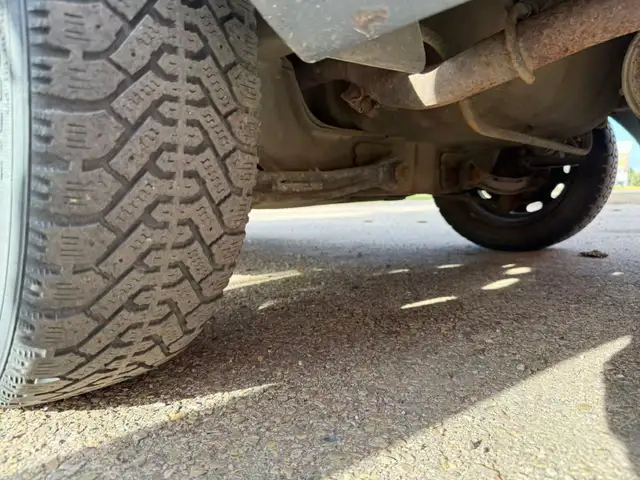 2001 Chrysler513080887954657288
