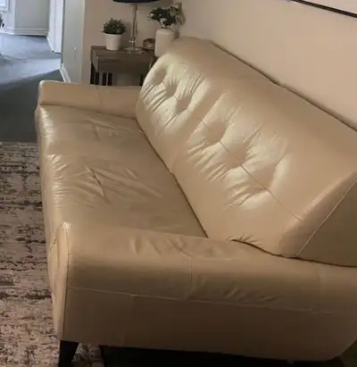 leather sofa set white/cream colour good condition, View more