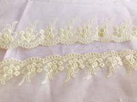 2.76" x 1.56 yds Lace Trim Embroidered Floral Bows Yellow
